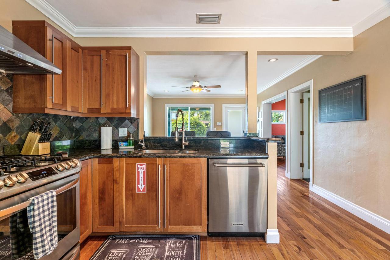 #1 Fort Lauderdale House - Heated Salt Water Pool - Private Oasis-Updated Gorgeous 3Br 3Ba - Las Olas Buitenkant foto